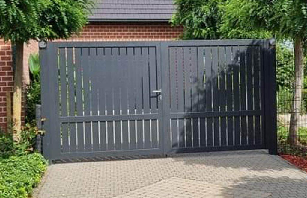 12 AT Poorten See Trough poort