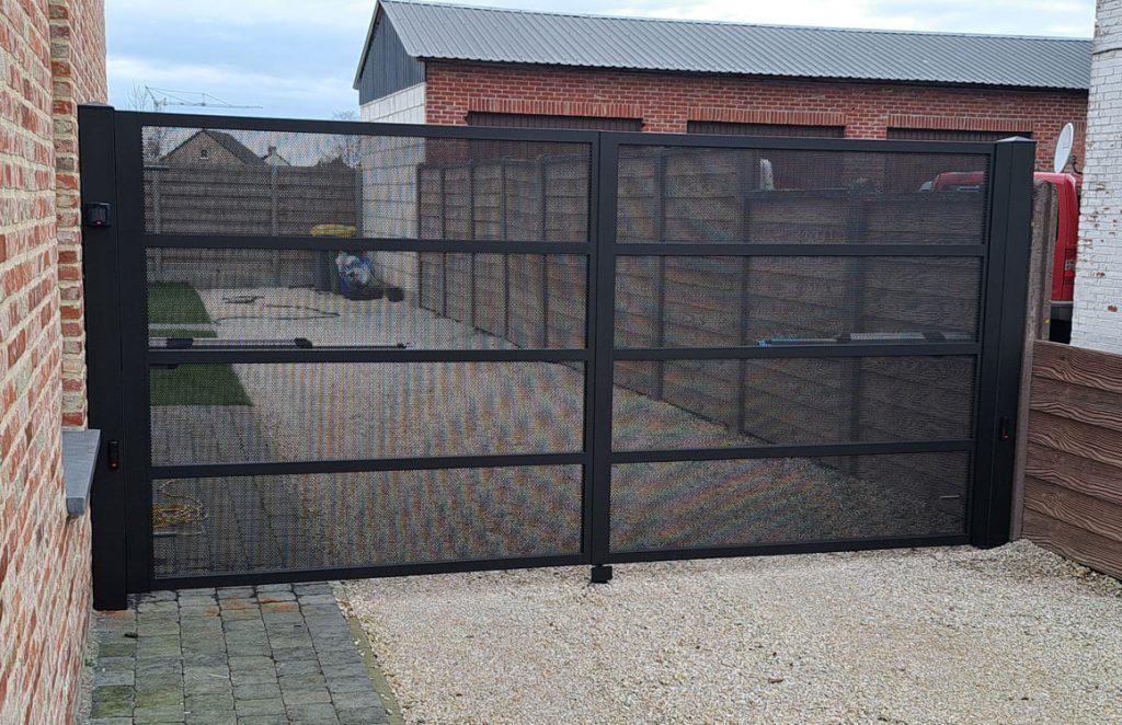 7 AT Poorten See Trough poort